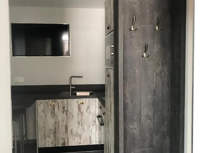 Апартаменты Le Jardin D Eden Фронтиньян