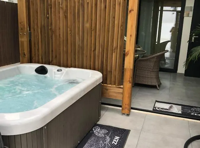 Le Jardin D Eden Апартаменты *